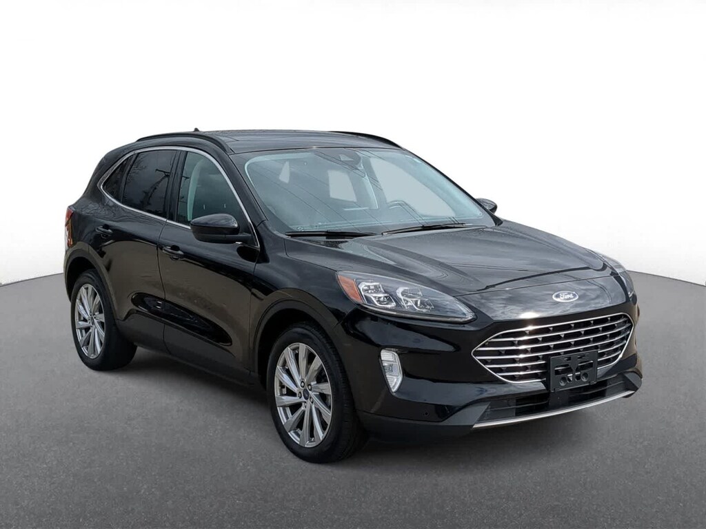 Certified 2022 Ford Escape Titanium SUV