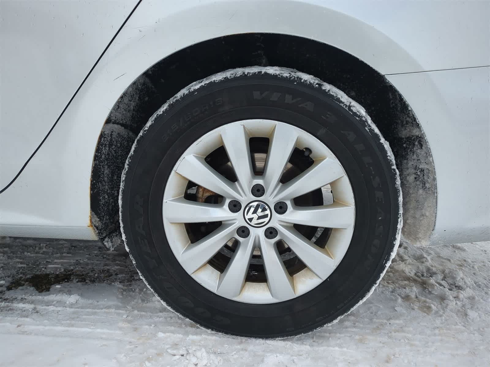 2014 Volkswagen Passat Wolfsburg Edition 13
