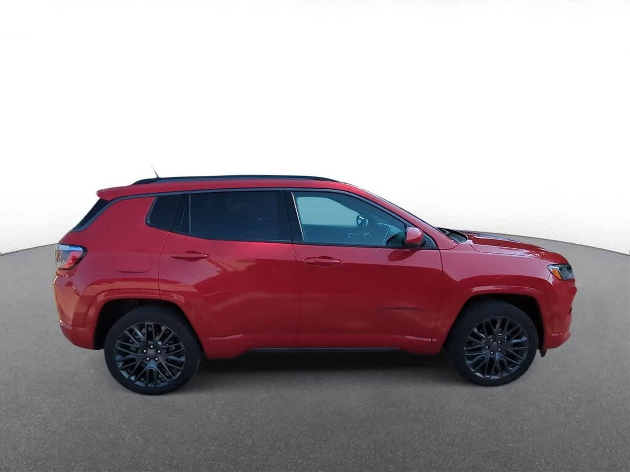 Thumbnail: 2022 Jeep Compass - 9