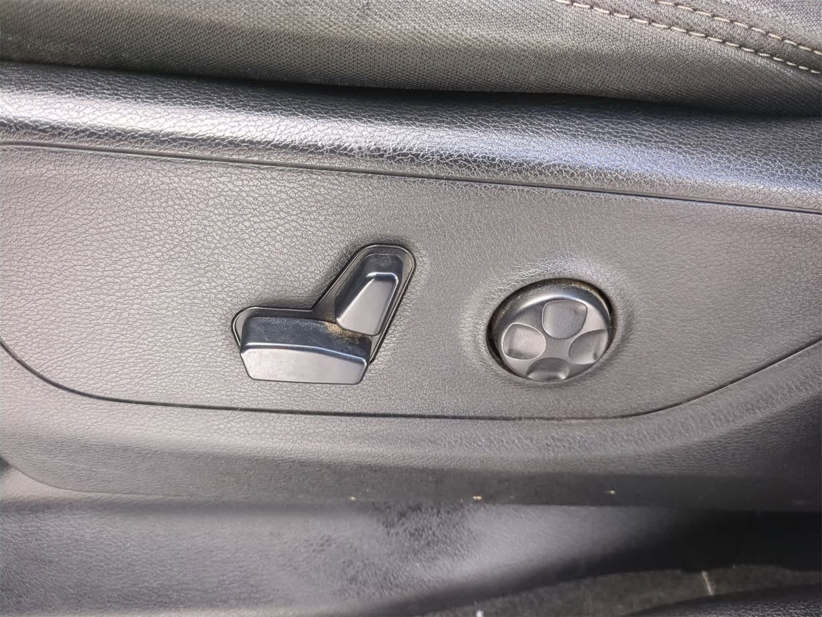 Thumbnail: 2021 RAM 1500 - 17