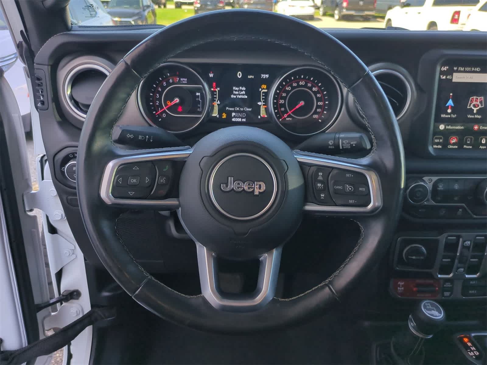 Thumbnail: 2020 Jeep Gladiator - 21