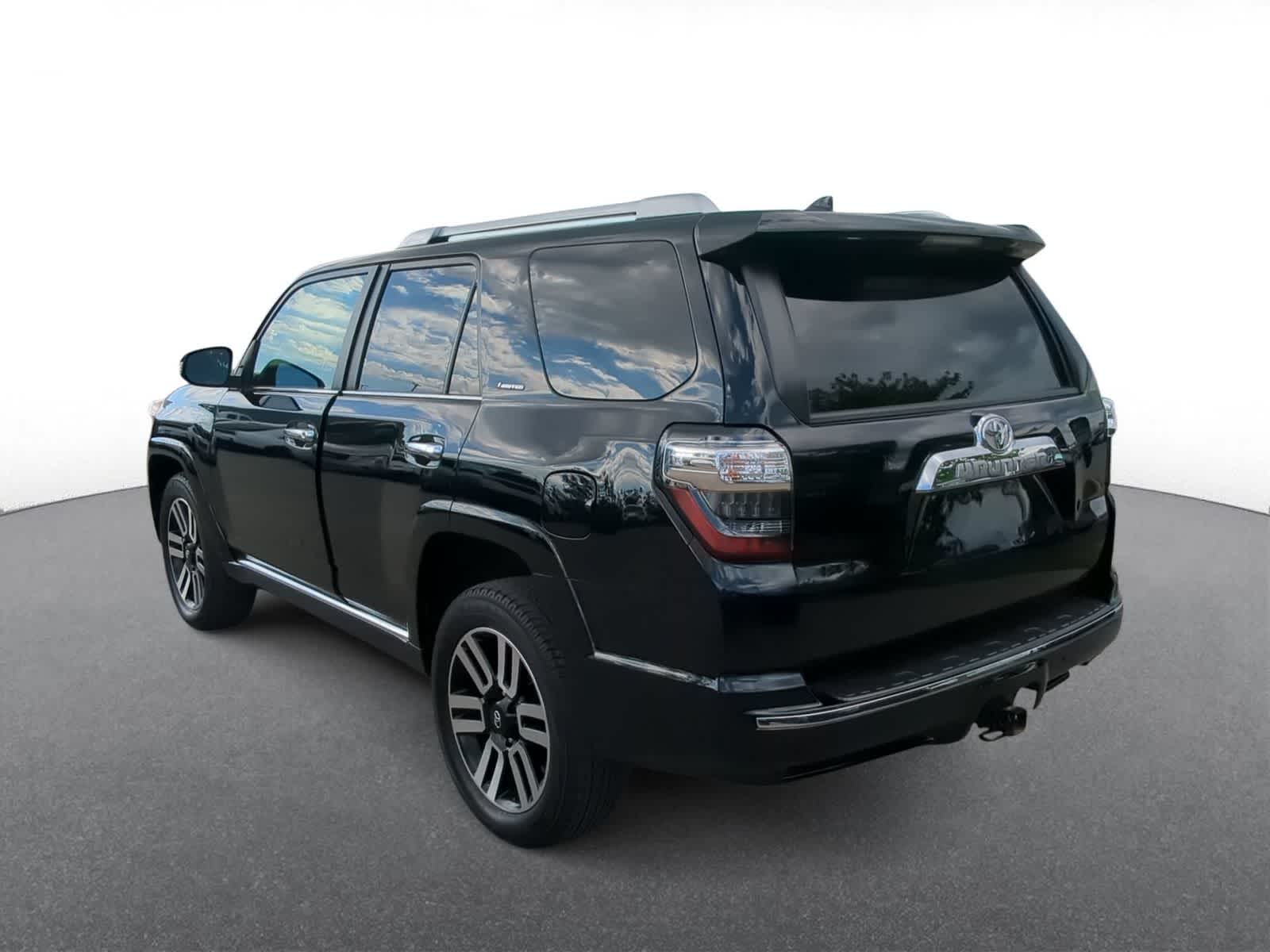 Thumbnail: 2023 Toyota 4Runner - 6