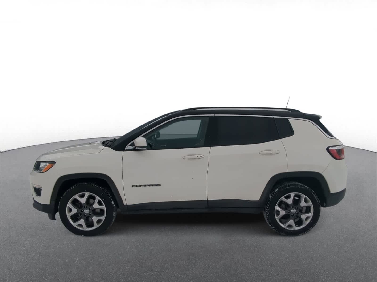 Thumbnail: 2020 Jeep Compass - 5