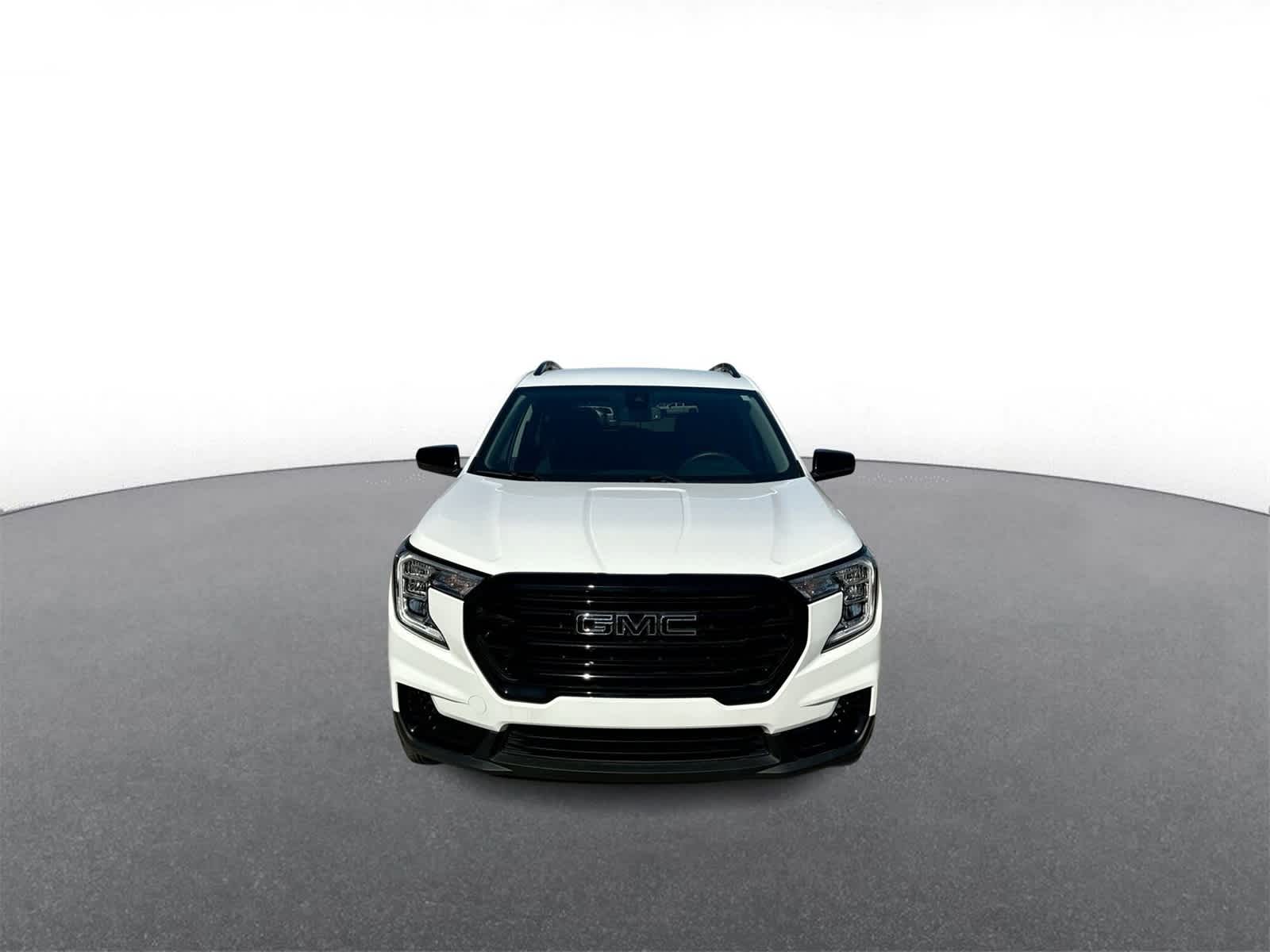 Thumbnail: 2024 GMC Terrain - 3