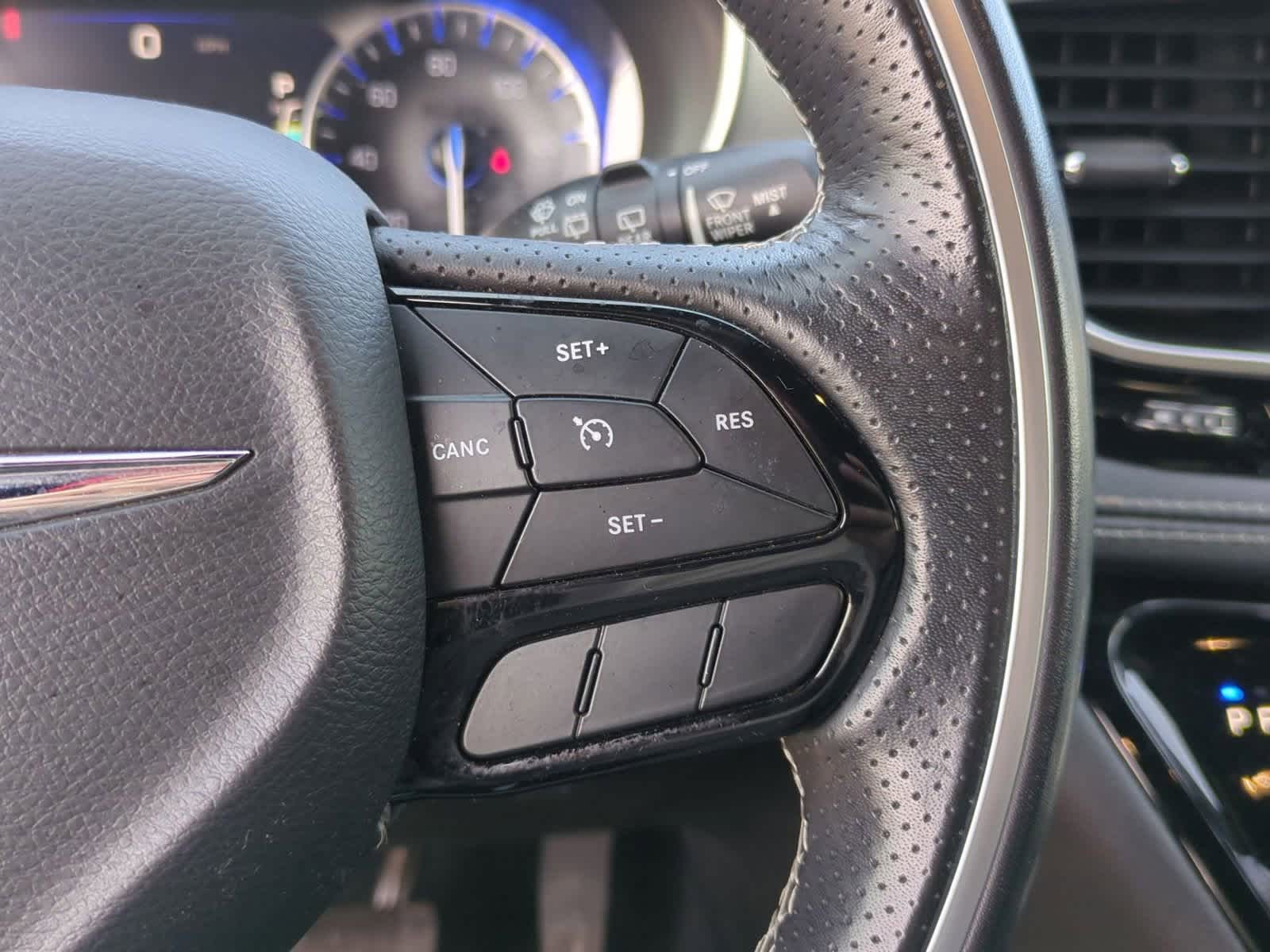 Thumbnail: 2019 Chrysler Pacifica - 23