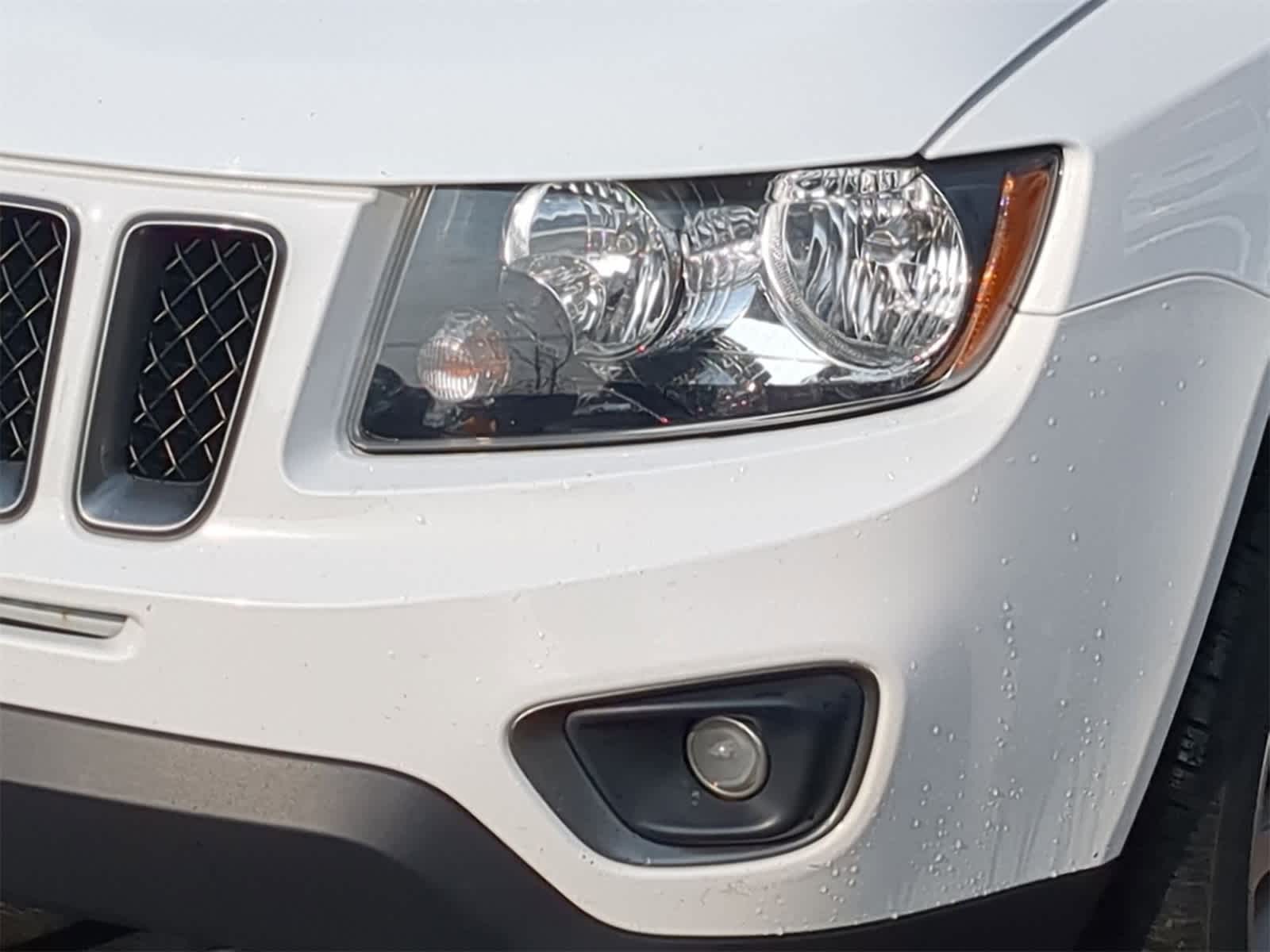 Thumbnail: 2016 Jeep Compass - 18