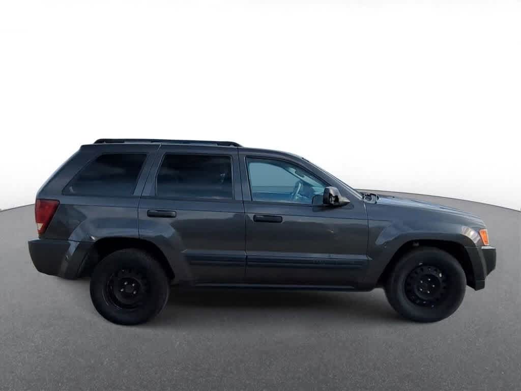 2006 Jeep Grand Cherokee Laredo 9