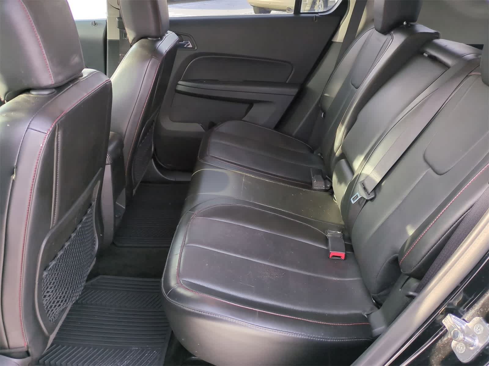 2017 Chevrolet Equinox Premier 17