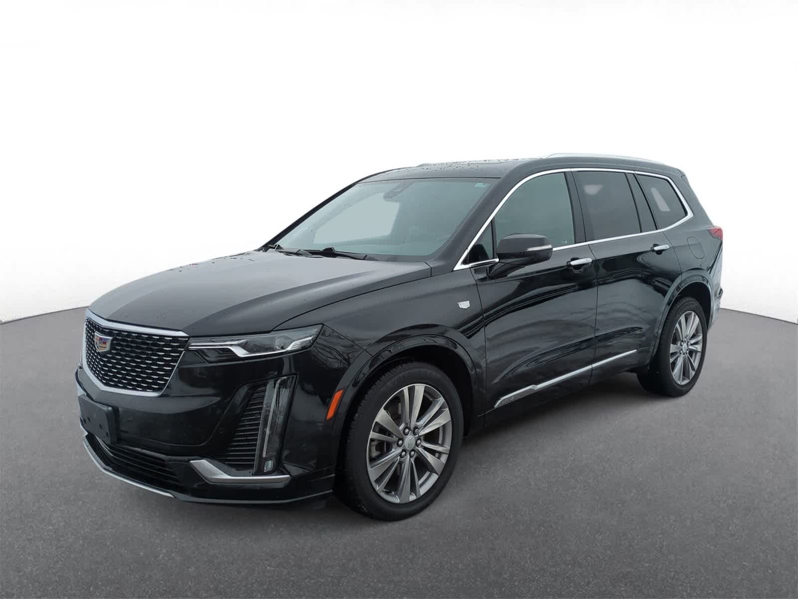 Thumbnail: 2023 Cadillac XT6 - 4