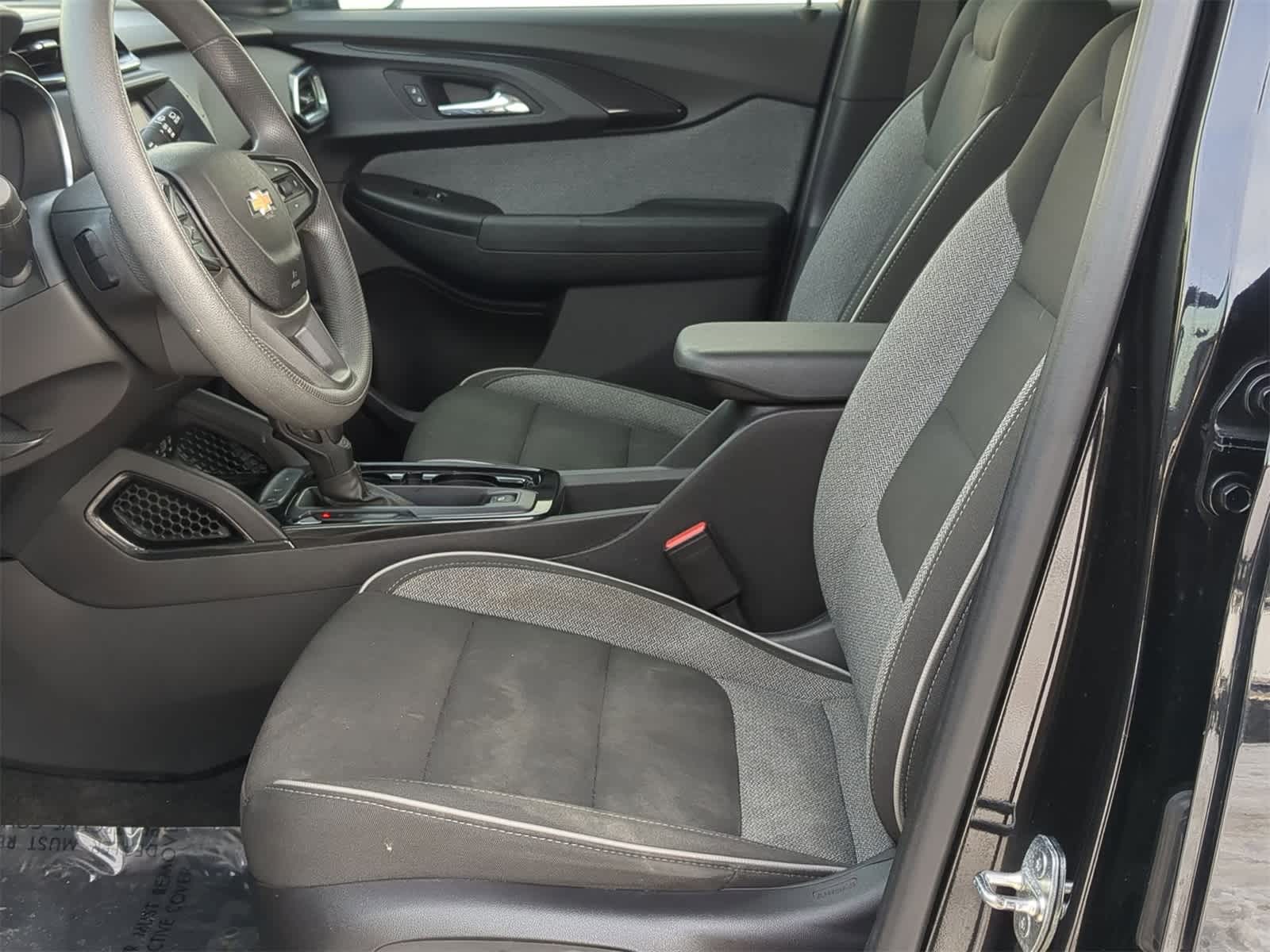 Thumbnail: 2021 Chevrolet TrailBlazer - 23