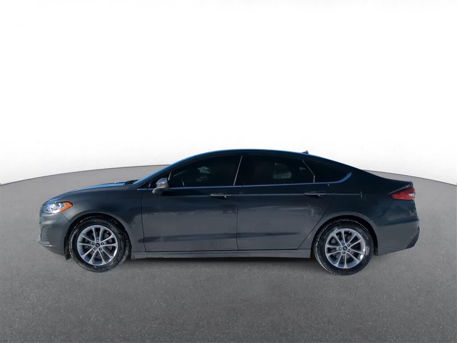 Thumbnail: 2020 Ford Fusion - 5