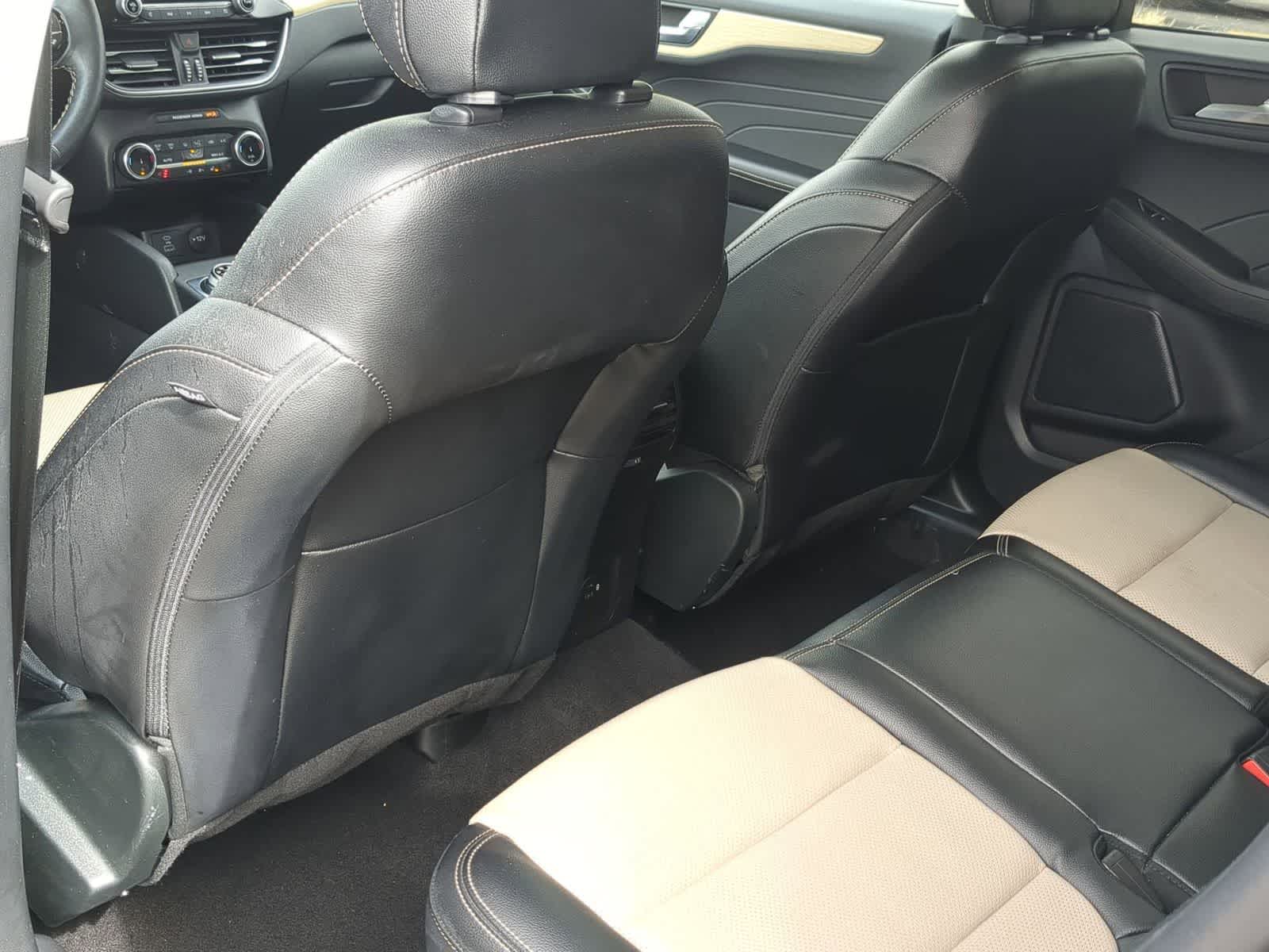 Thumbnail: 2022 Ford Escape - 18