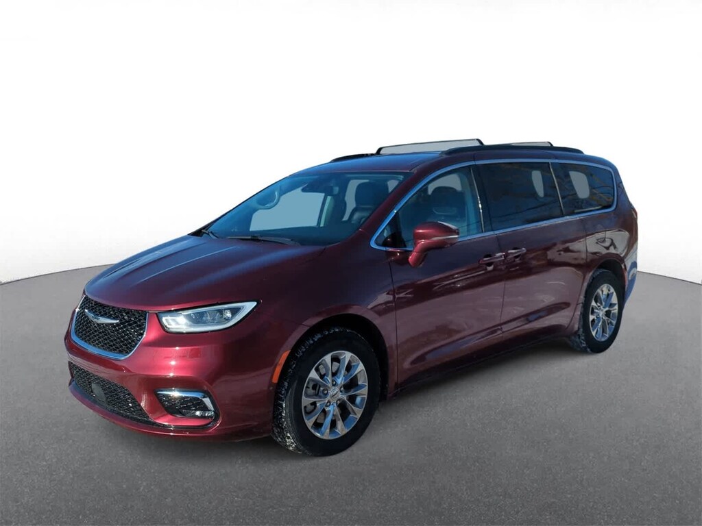 Certified 2022 Chrysler Pacifica Touring L Van