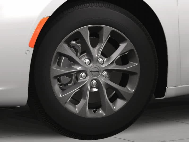 Thumbnail: 2025 Chrysler Pacifica - 11