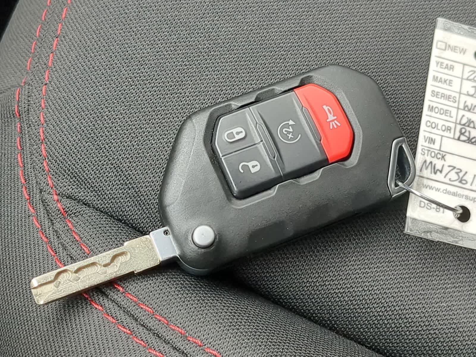 Thumbnail: 2021 Jeep Wrangler - 34