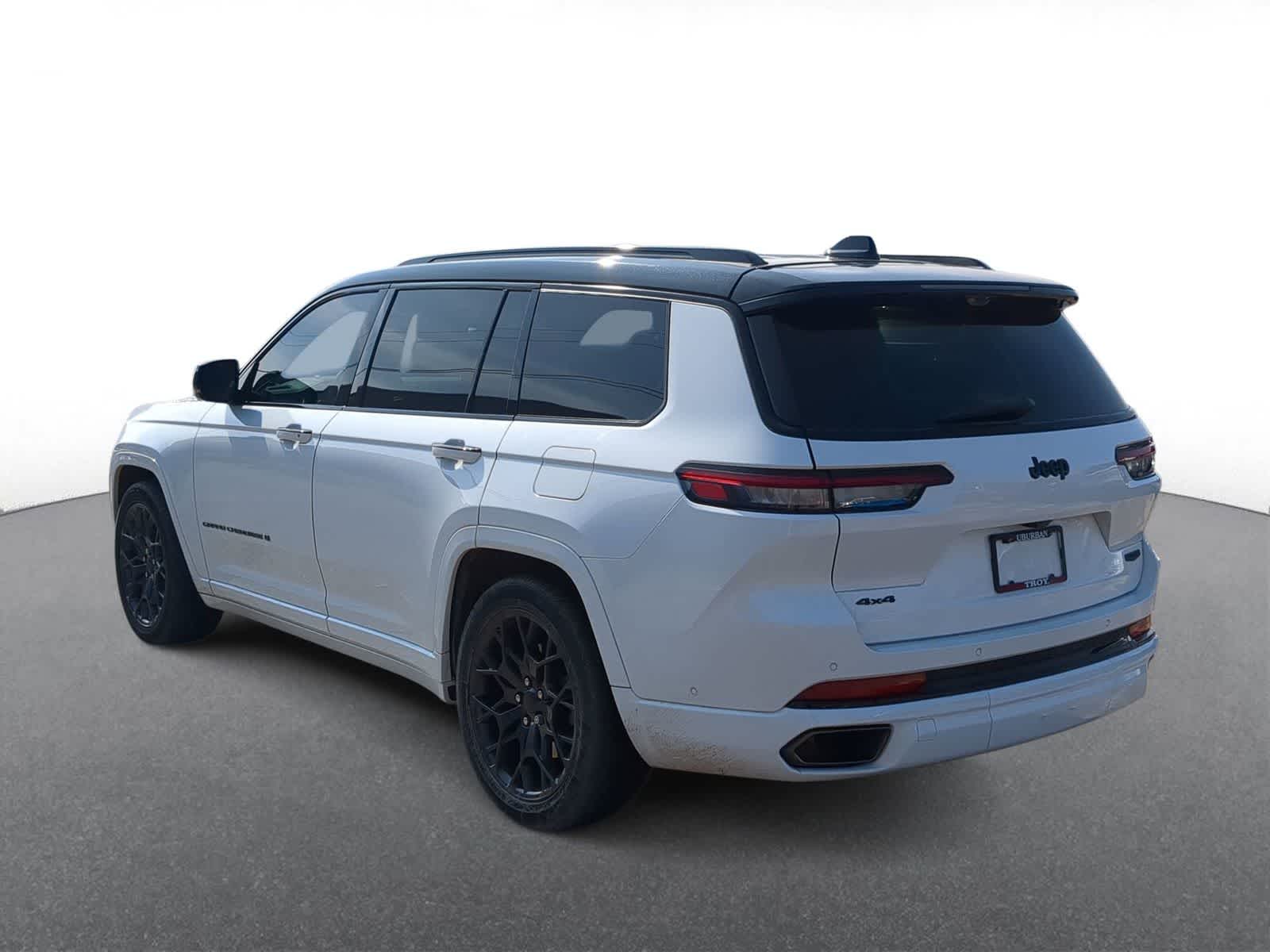 Thumbnail: 2024 Jeep Grand Cherokee L - 6