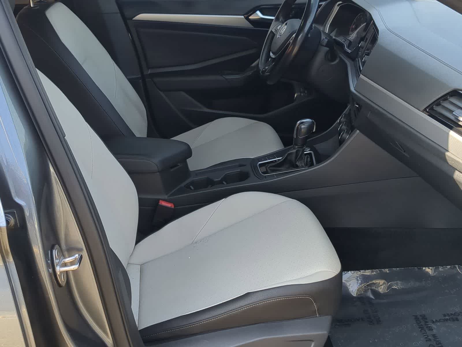 Thumbnail: 2021 Volkswagen Jetta - 28