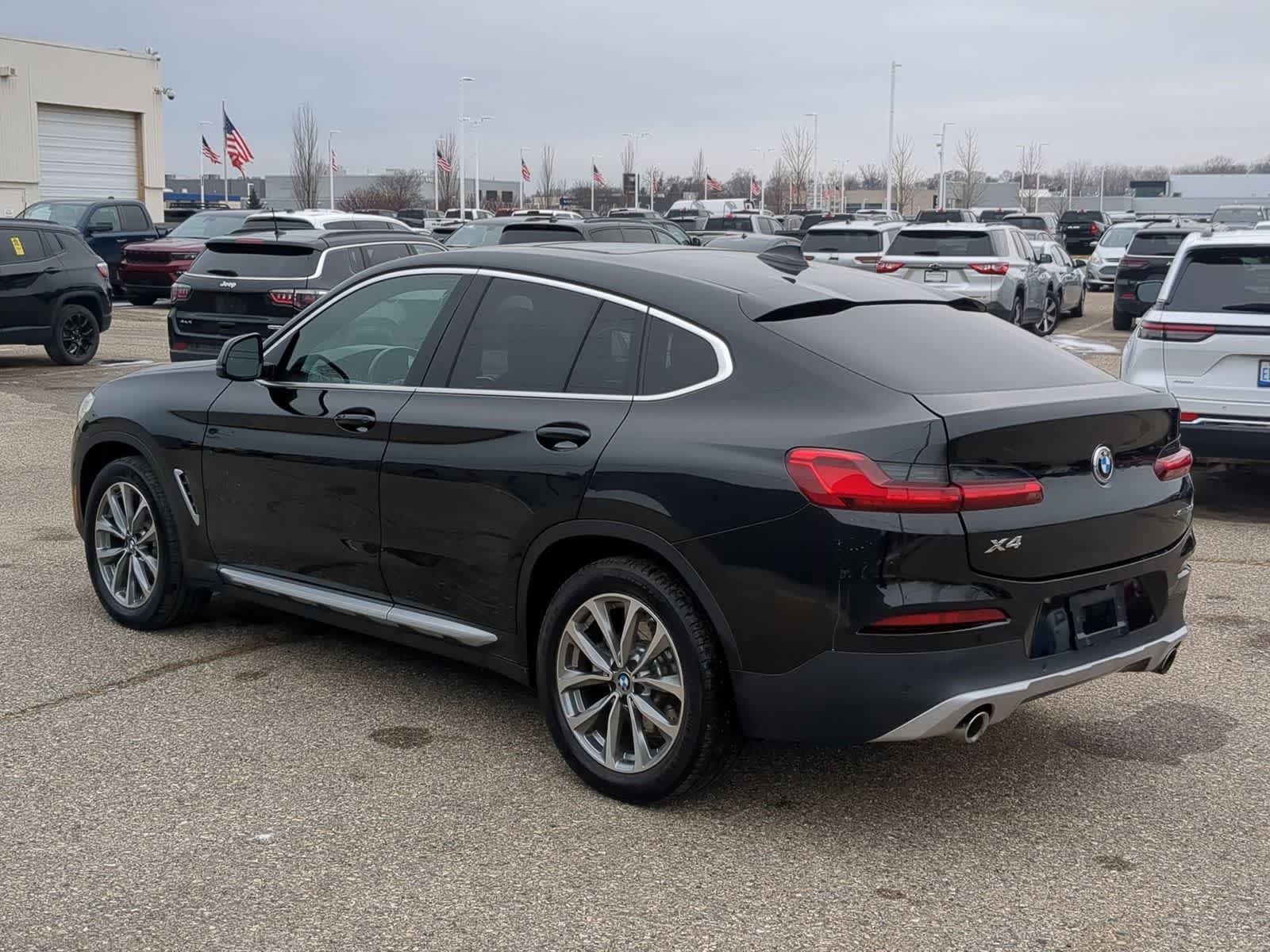 Thumbnail: 2019 BMW X4 - 12