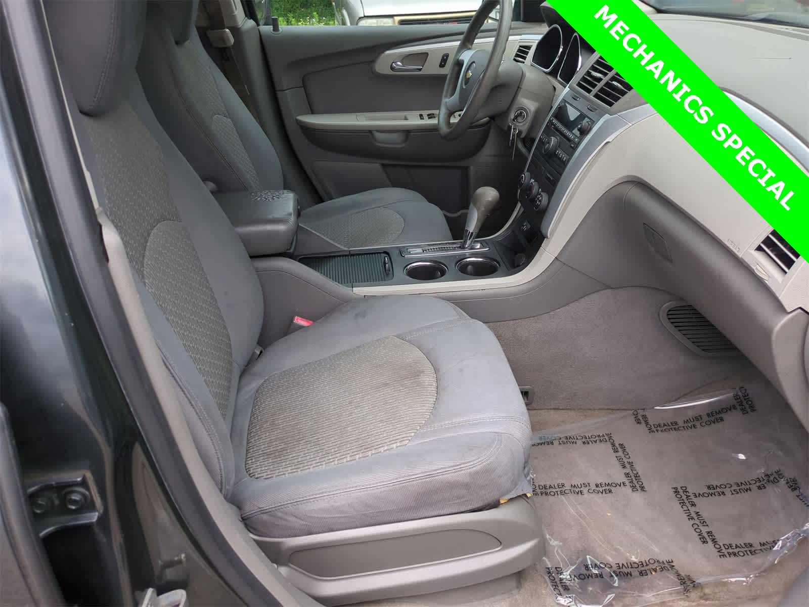 Thumbnail: 2011 Chevrolet Traverse - 19