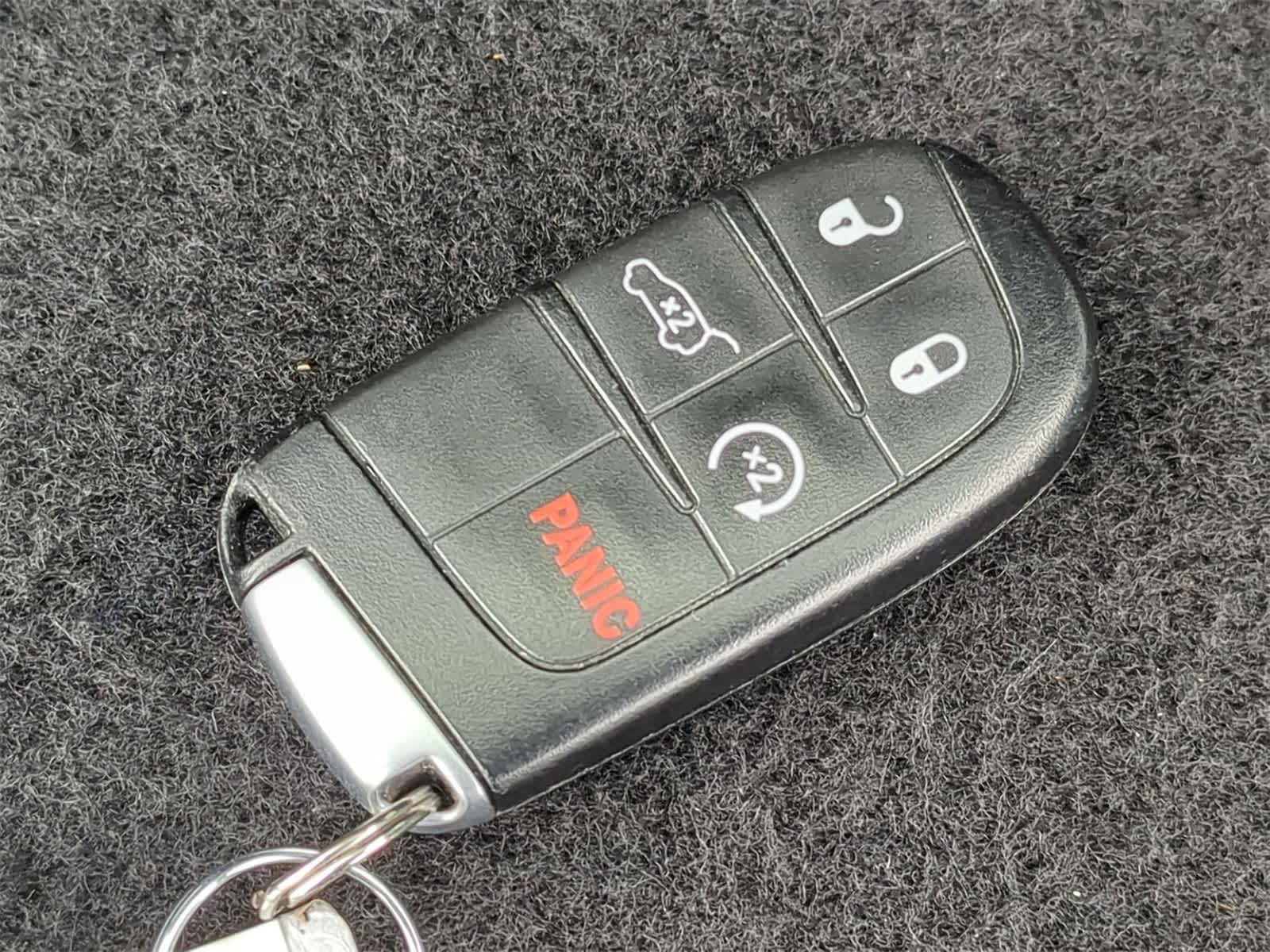 Thumbnail: 2022 Jeep Grand Cherokee - 39