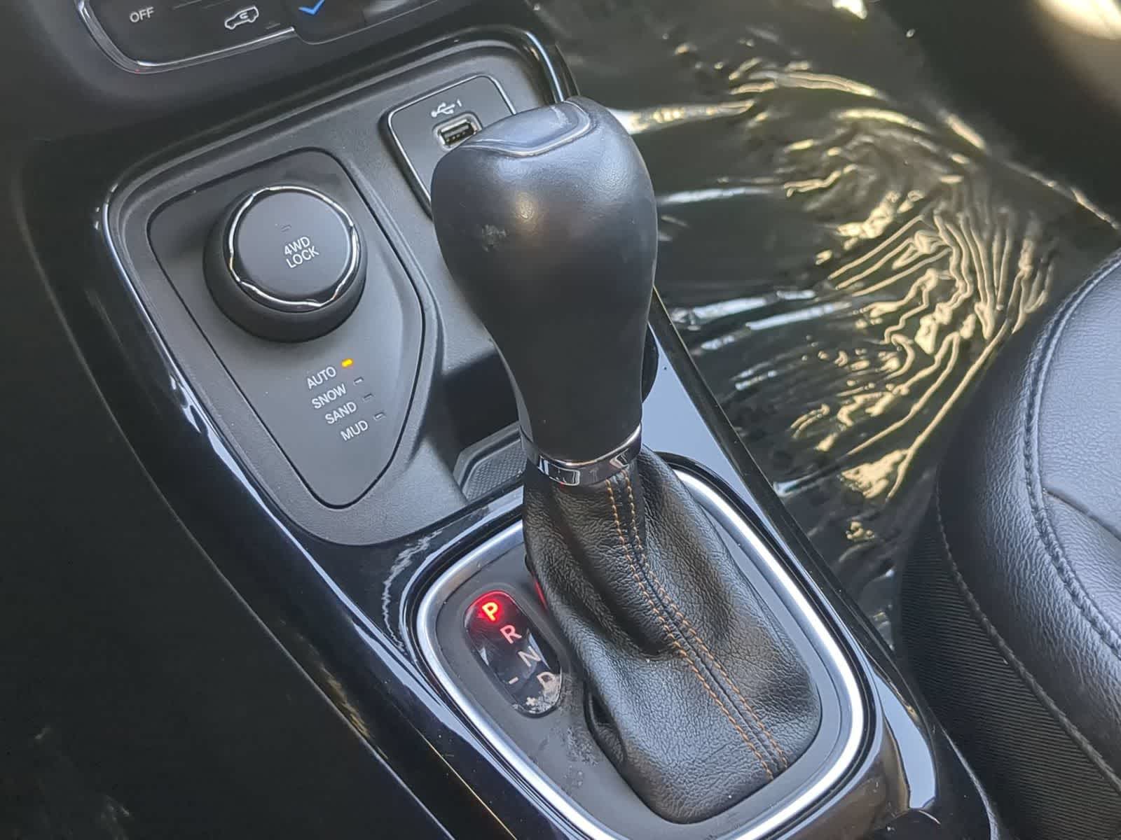 Thumbnail: 2020 Jeep Compass - 29