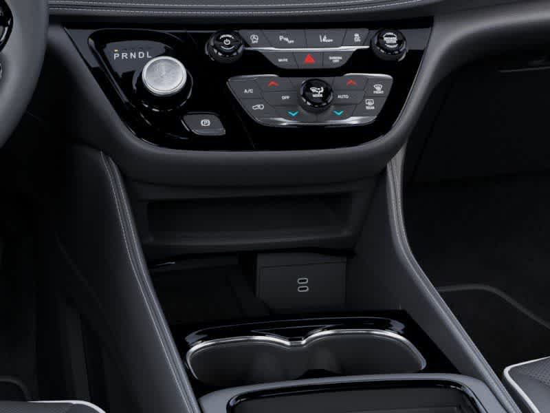 Thumbnail: 2026 Chrysler Pacifica - 24