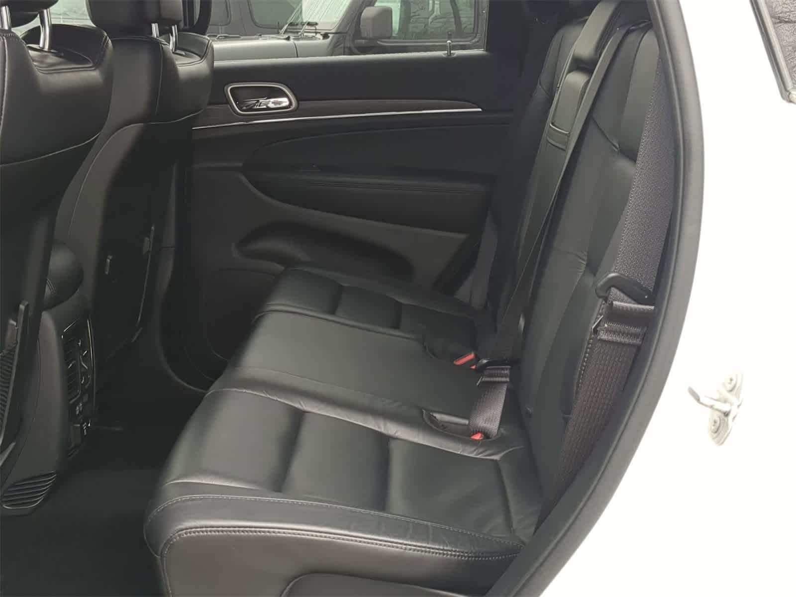 Thumbnail: 2019 Jeep Grand Cherokee - 26