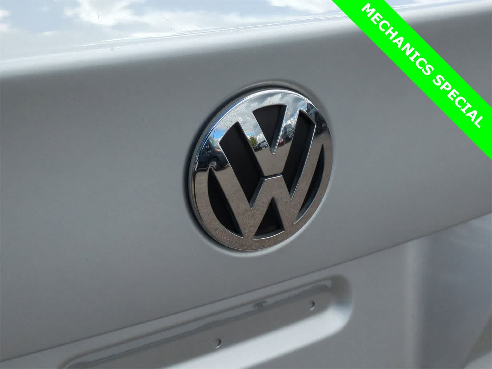 Thumbnail: 2008 Volkswagen Jetta - 12