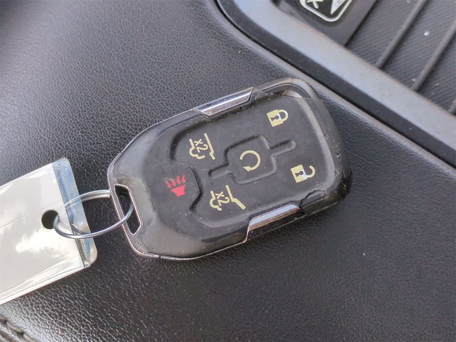 Thumbnail: 2020 Chevrolet Suburban - 35