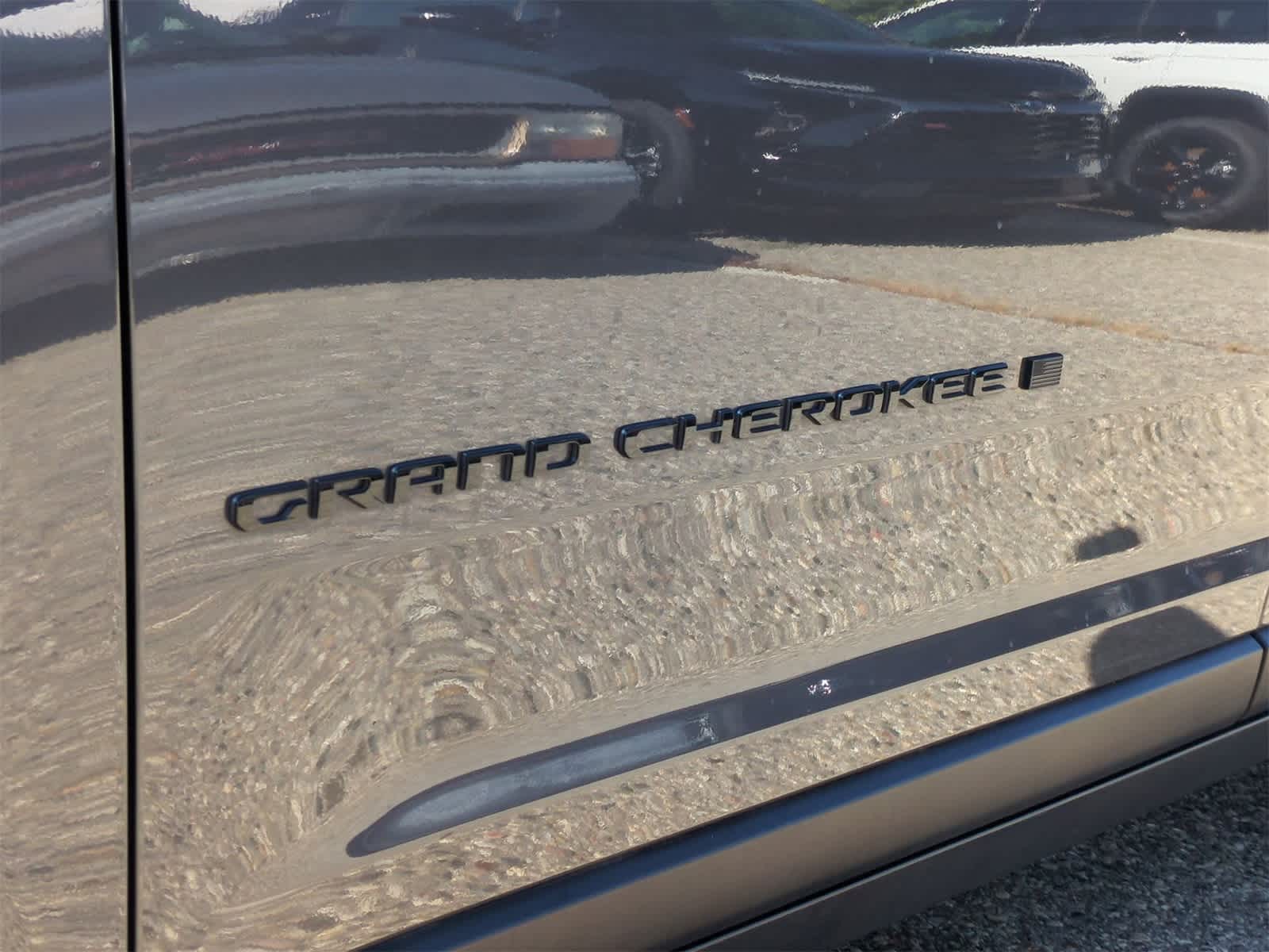 Thumbnail: 2023 Jeep Grand Cherokee L - 13