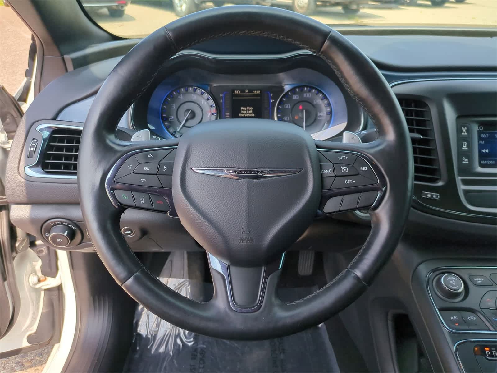Thumbnail: 2016 Chrysler 200 - 20