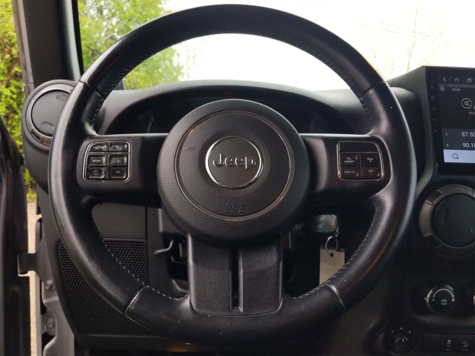 Thumbnail: 2014 Jeep Wrangler - 20