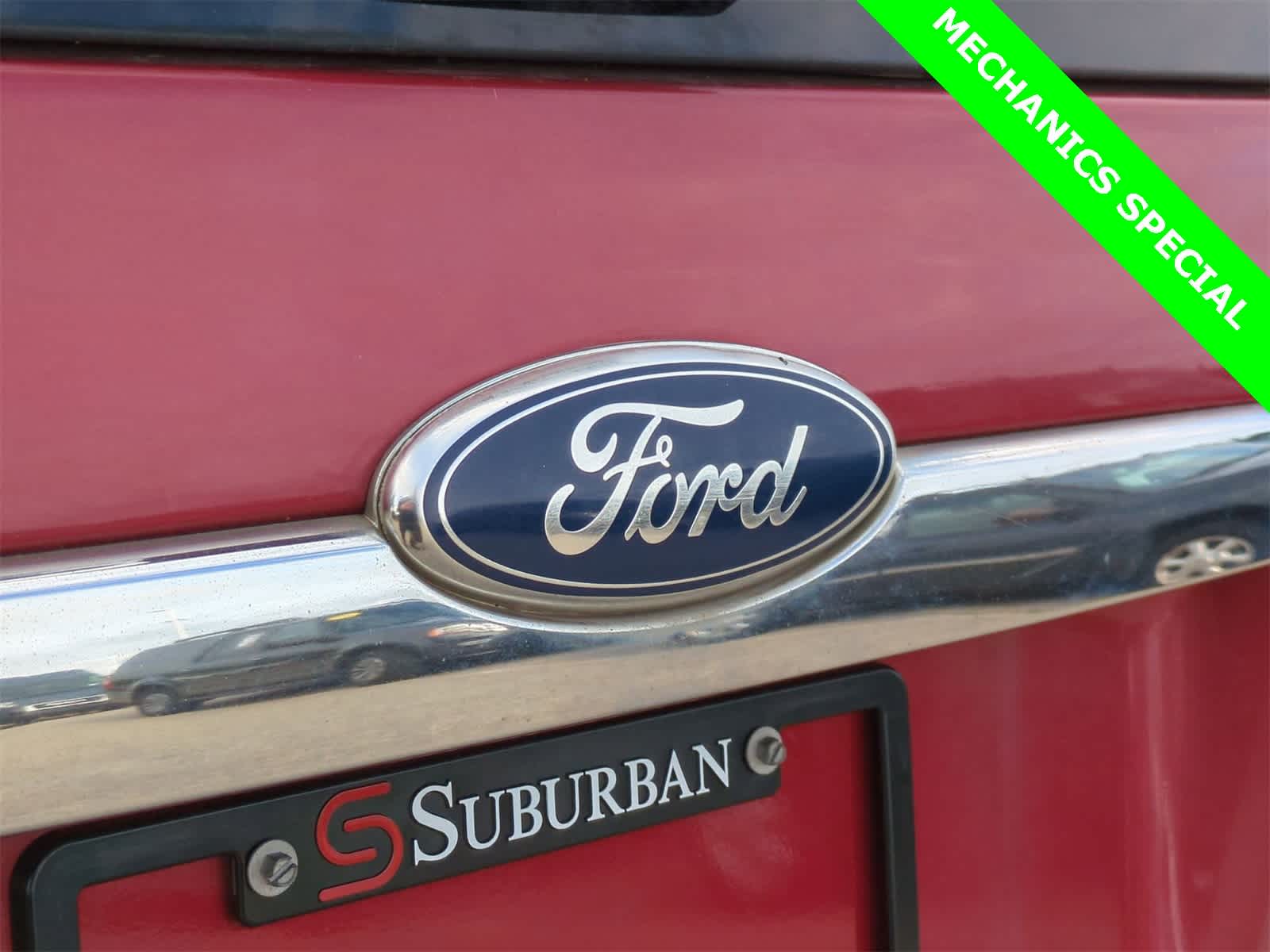 Thumbnail: 2010 Ford Explorer - 11