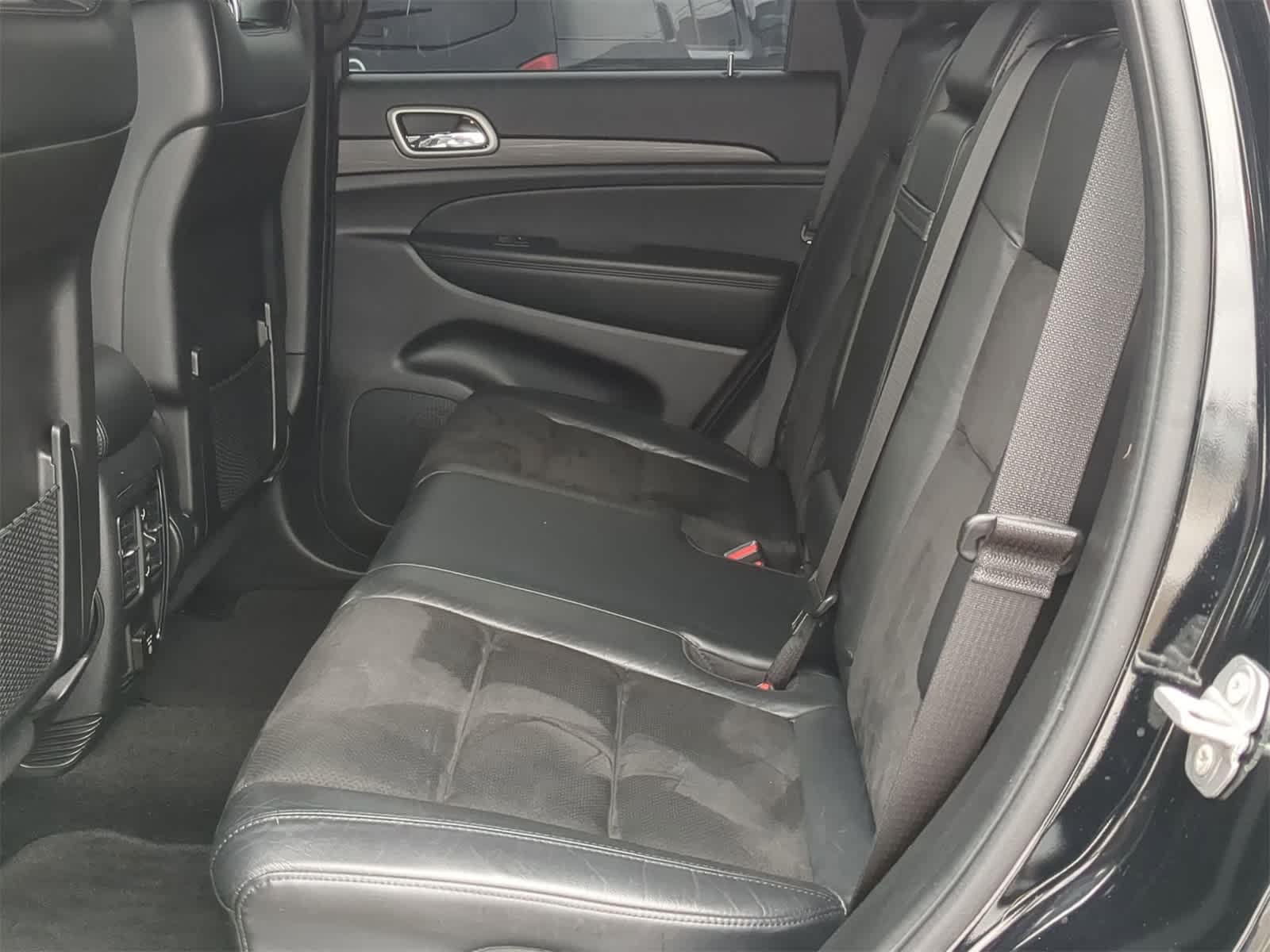 Thumbnail: 2022 Jeep Grand Cherokee - 26