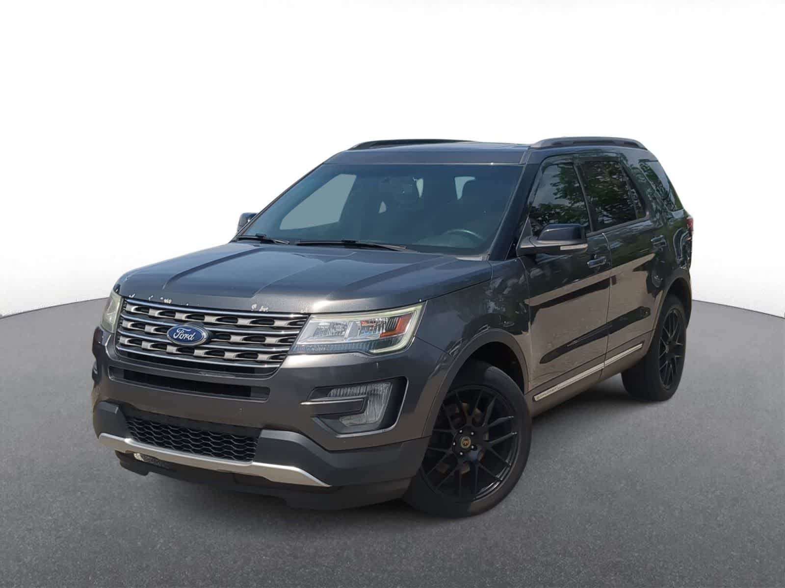 2017 Ford Explorer XLT 4WD's photo