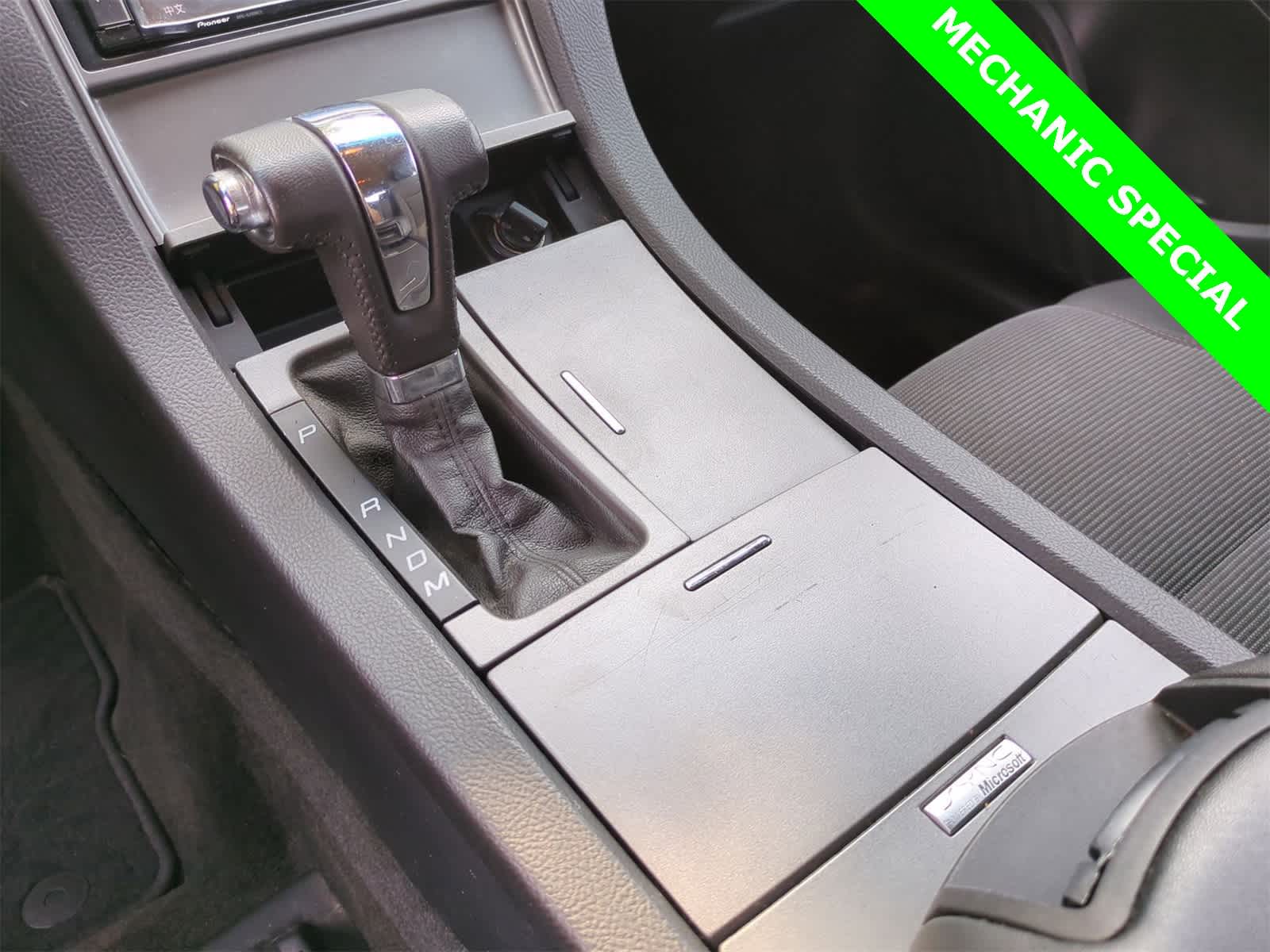 Thumbnail: 2012 Ford Taurus - 24