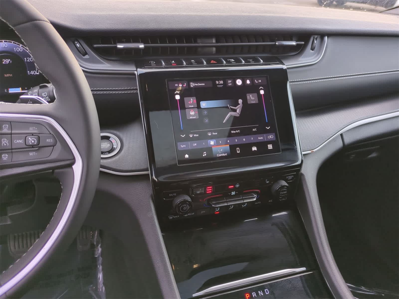 Thumbnail: 2023 Jeep Grand Cherokee - 28