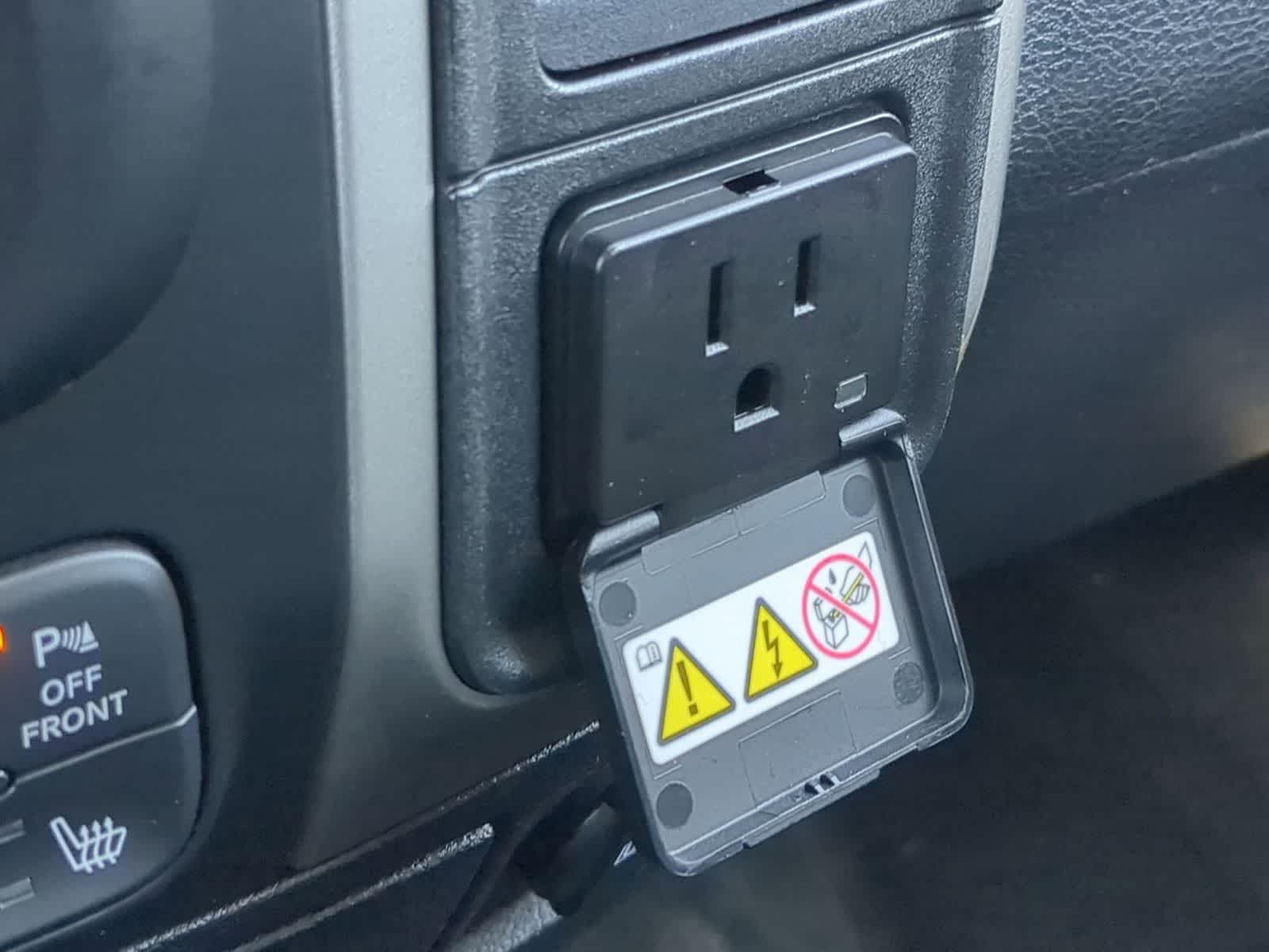 Thumbnail: 2016 RAM 1500 - 29