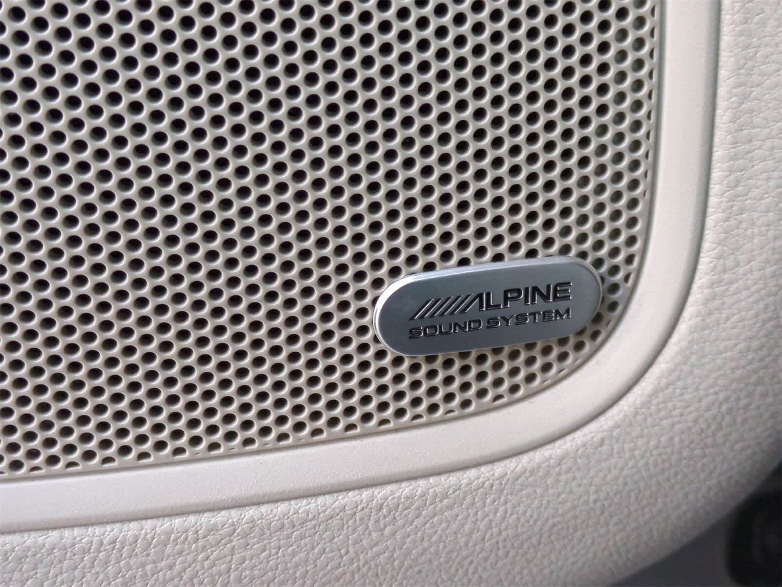 Thumbnail: 2015 Chrysler 200 - 30