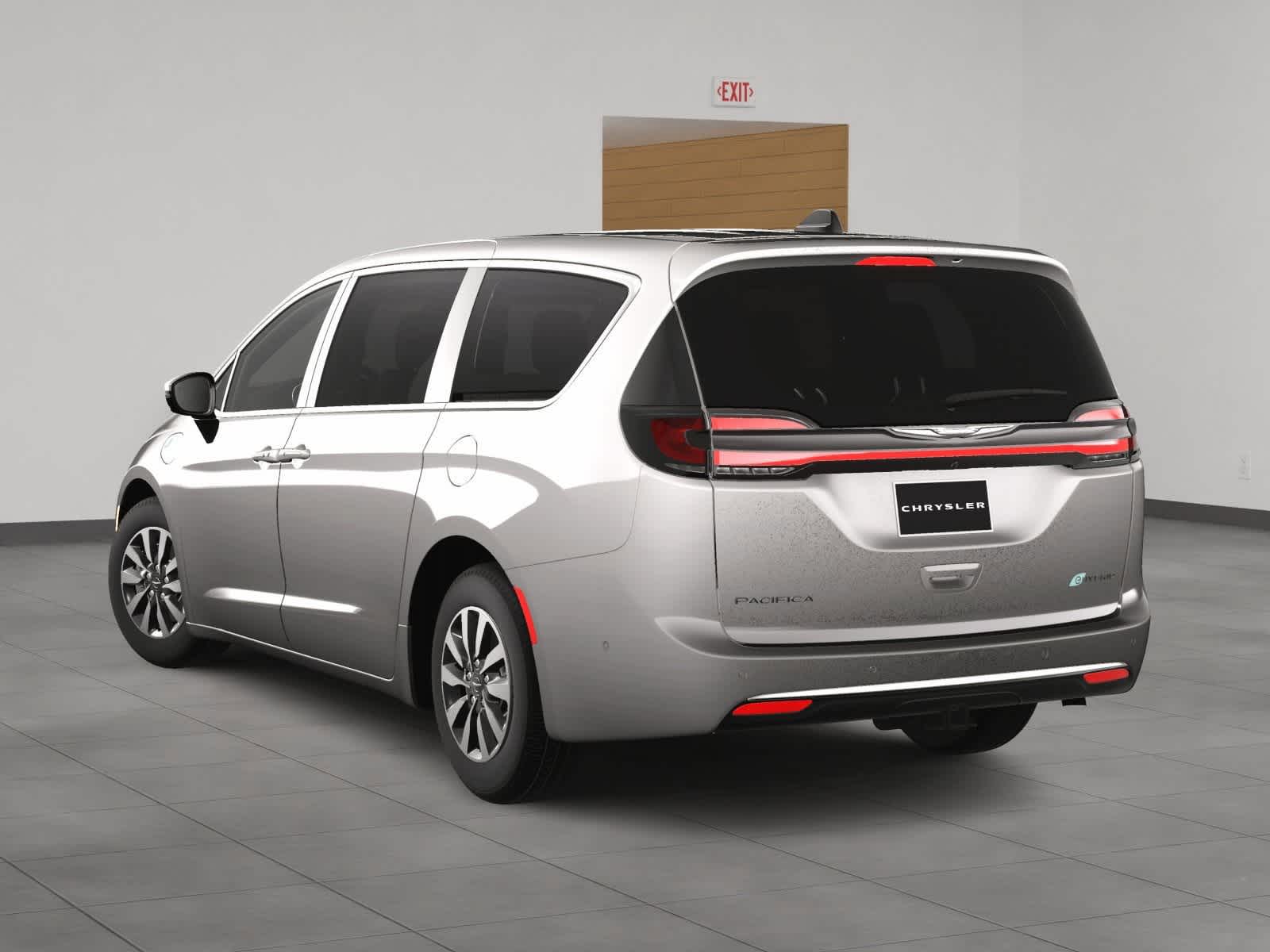 2025 Chrysler Pacifica Hybrid photo 4