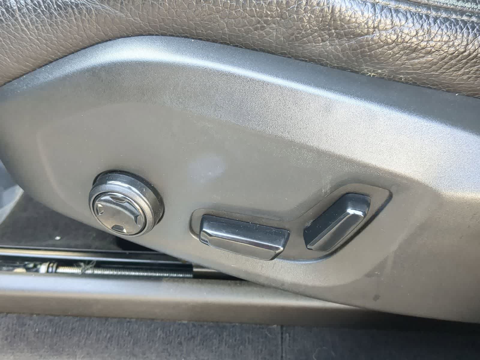 Thumbnail: 2018 Volvo XC90 - 17