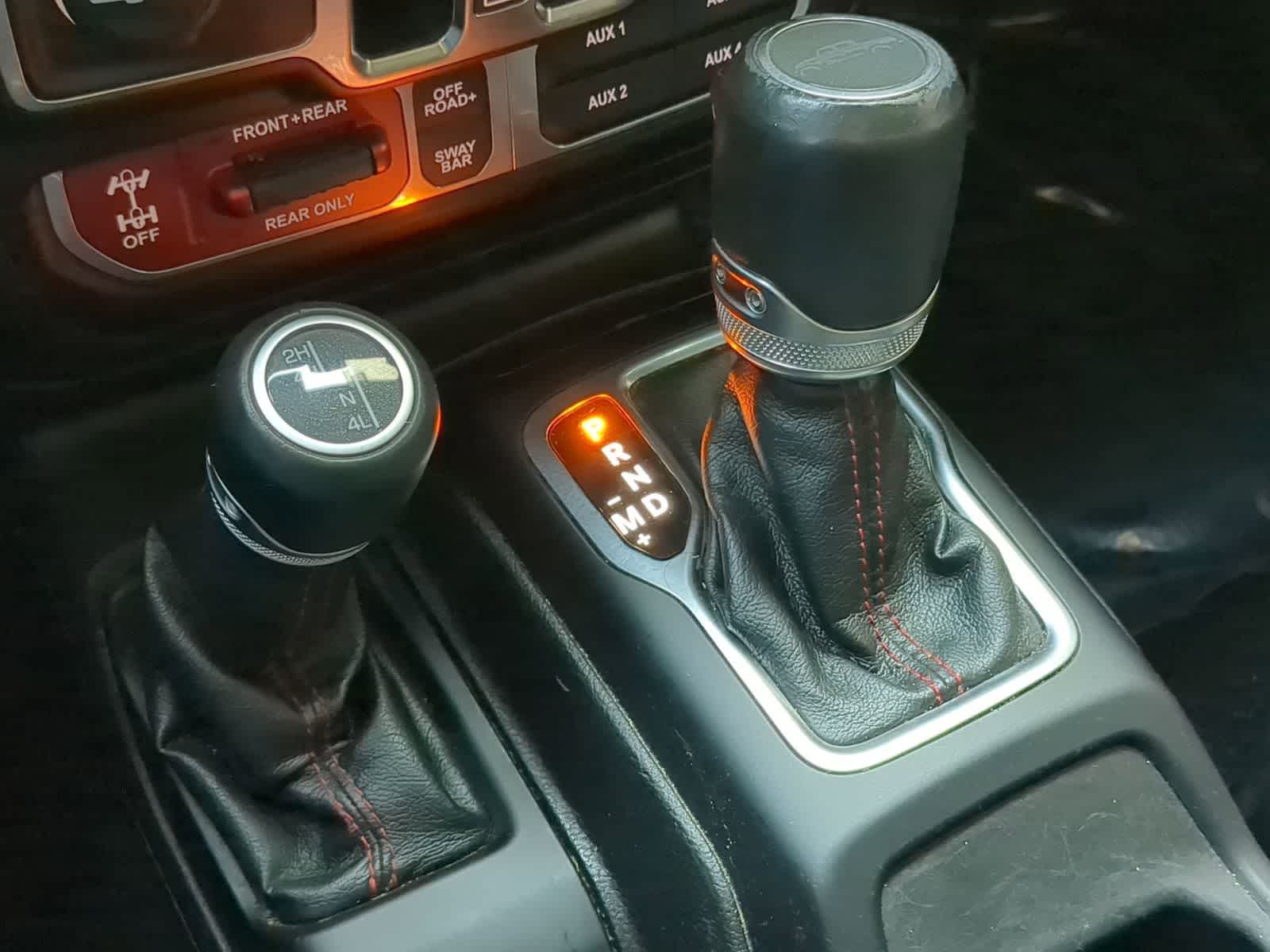 Thumbnail: 2020 Jeep Gladiator - 30