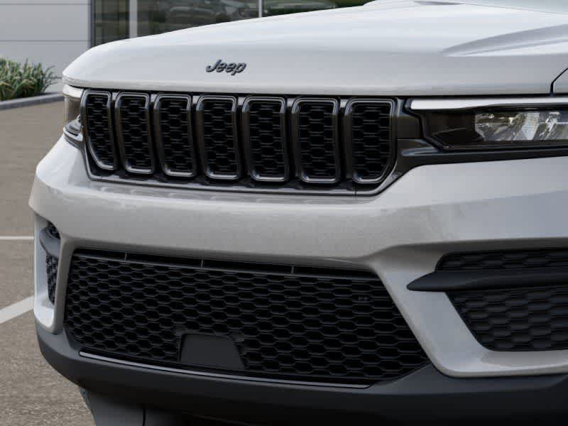 Thumbnail: 2025 Jeep Grand Cherokee - 11