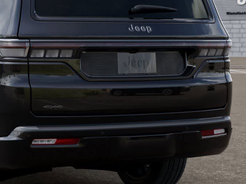 Thumbnail: 2026 Jeep Grand Wagoneer - 13