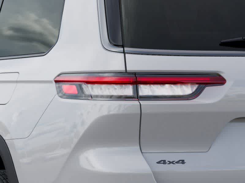 Thumbnail: 2026 Jeep Grand Cherokee L - 9