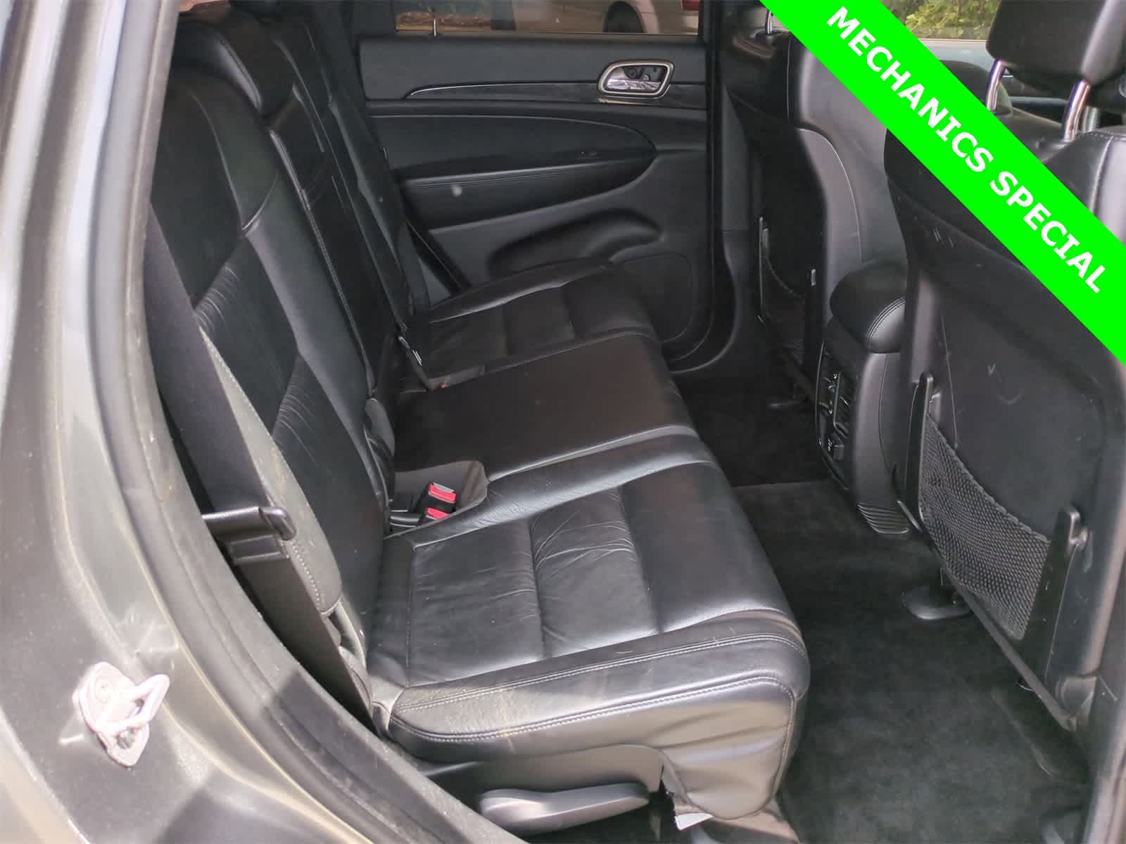 Thumbnail: 2013 Jeep Grand Cherokee - 19