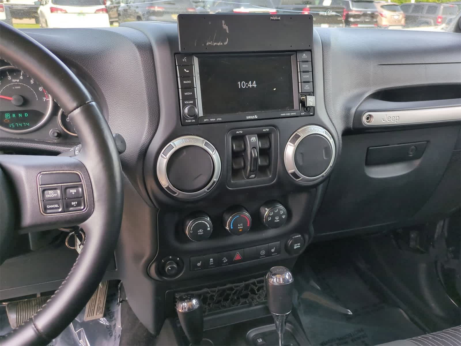 Thumbnail: 2011 Jeep Wrangler - 25