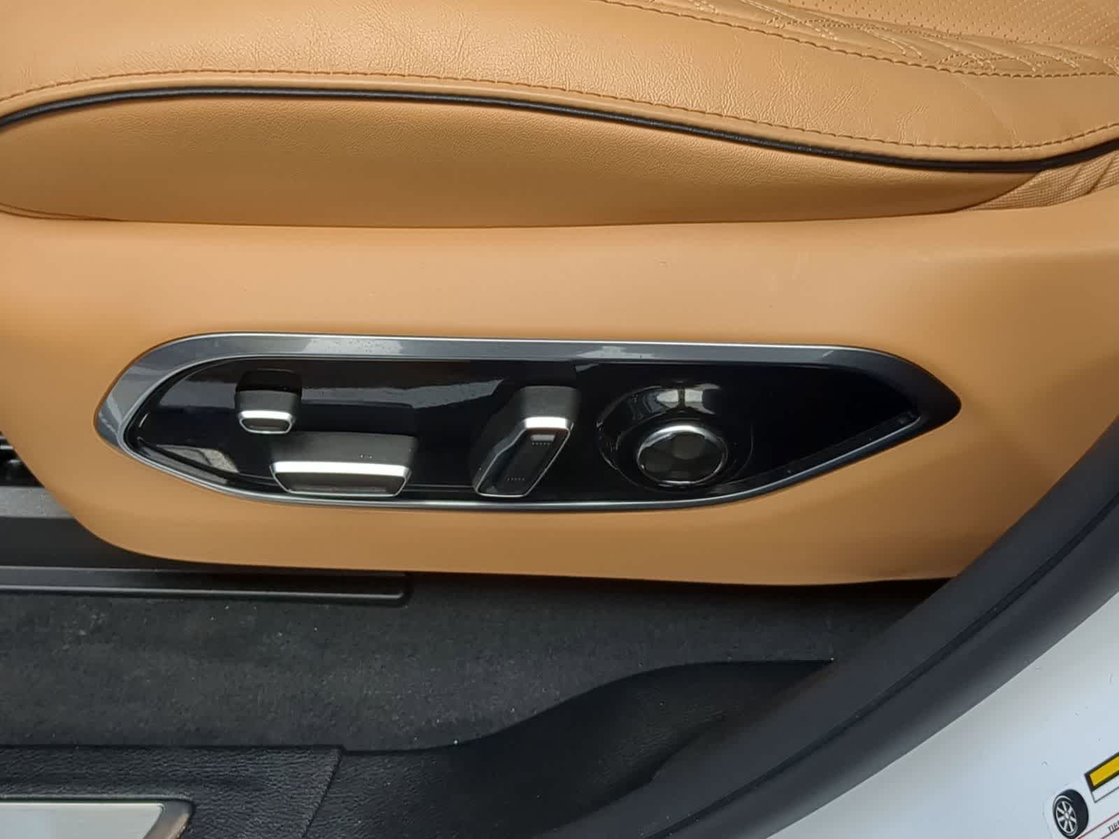 Thumbnail: 2024 Jeep Grand Cherokee L - 24