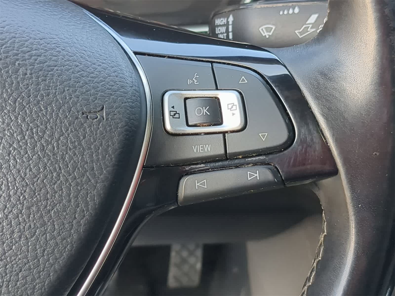 Thumbnail: 2021 Volkswagen Jetta - 31