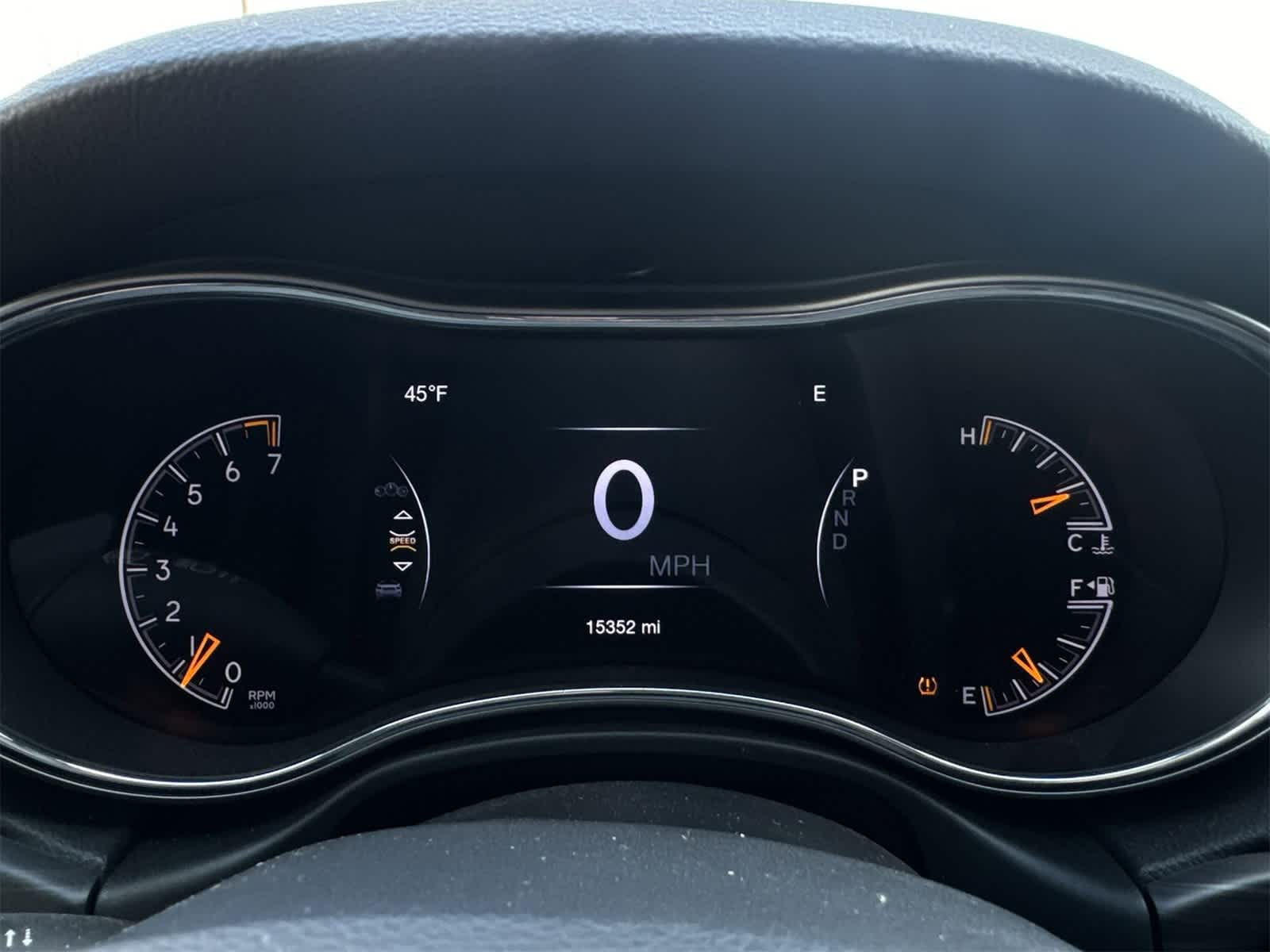 Thumbnail: 2022 Jeep Grand Cherokee - 34